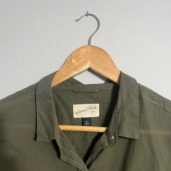 Universal Thread Green Button Up - Picture 2 of 4